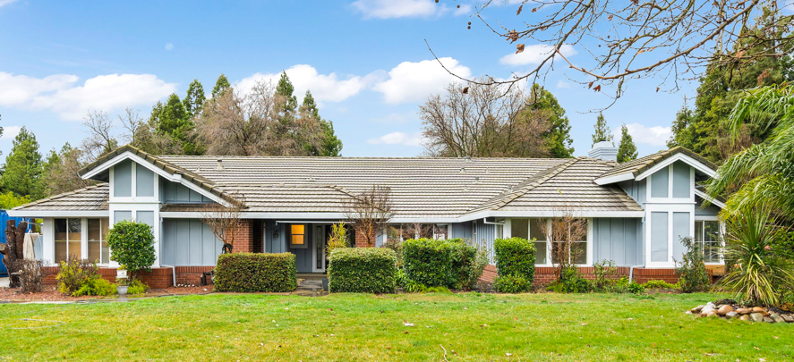 Recently sold home at 10219 Cavalleti Drive, Sacramento